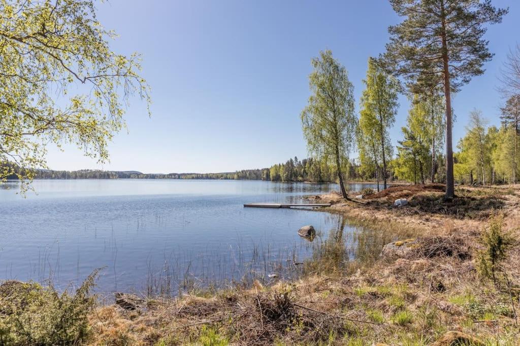 Cozy Cottage By The Lake, Charlottenberg Amotfors ภายนอก รูปภาพ