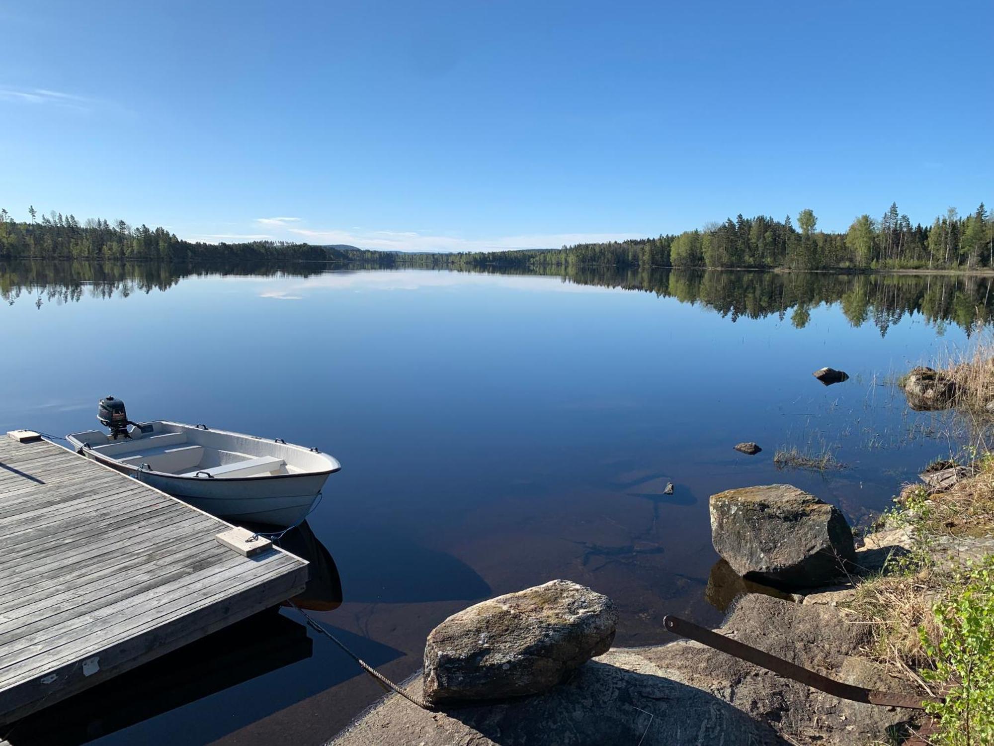 Cozy Cottage By The Lake, Charlottenberg Amotfors ภายนอก รูปภาพ