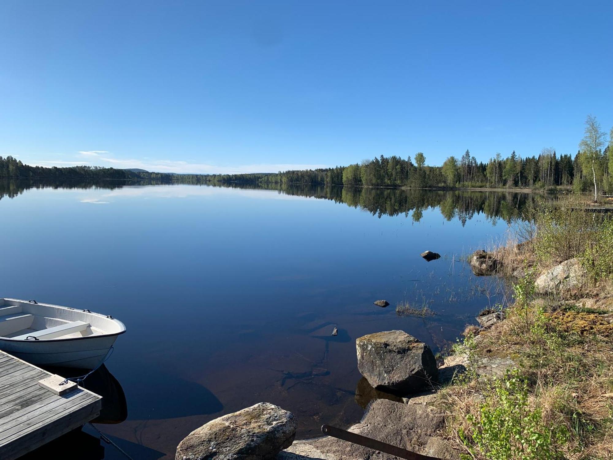 Cozy Cottage By The Lake, Charlottenberg Amotfors ภายนอก รูปภาพ